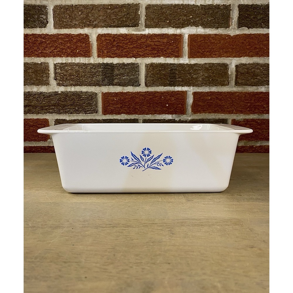 Corning Ware Blue Cornflower P-315 Loaf Pan 9"x5"x3"  2 Quart Bread Vintage